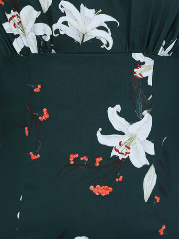 Lifestyle foto Retro puzdrové šaty s rukávom Ľalia